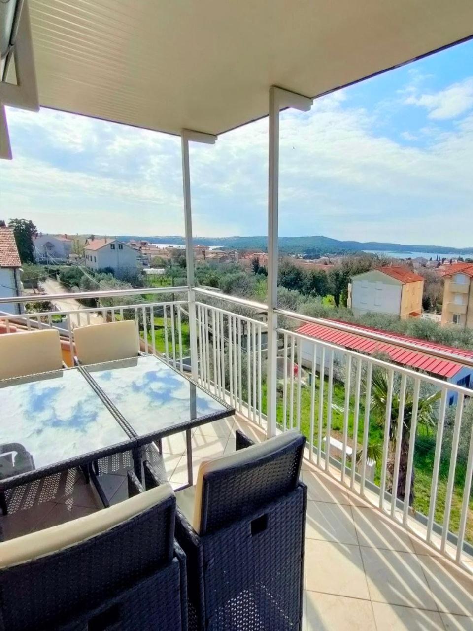 Skajla Apartments Медулин Екстериор снимка