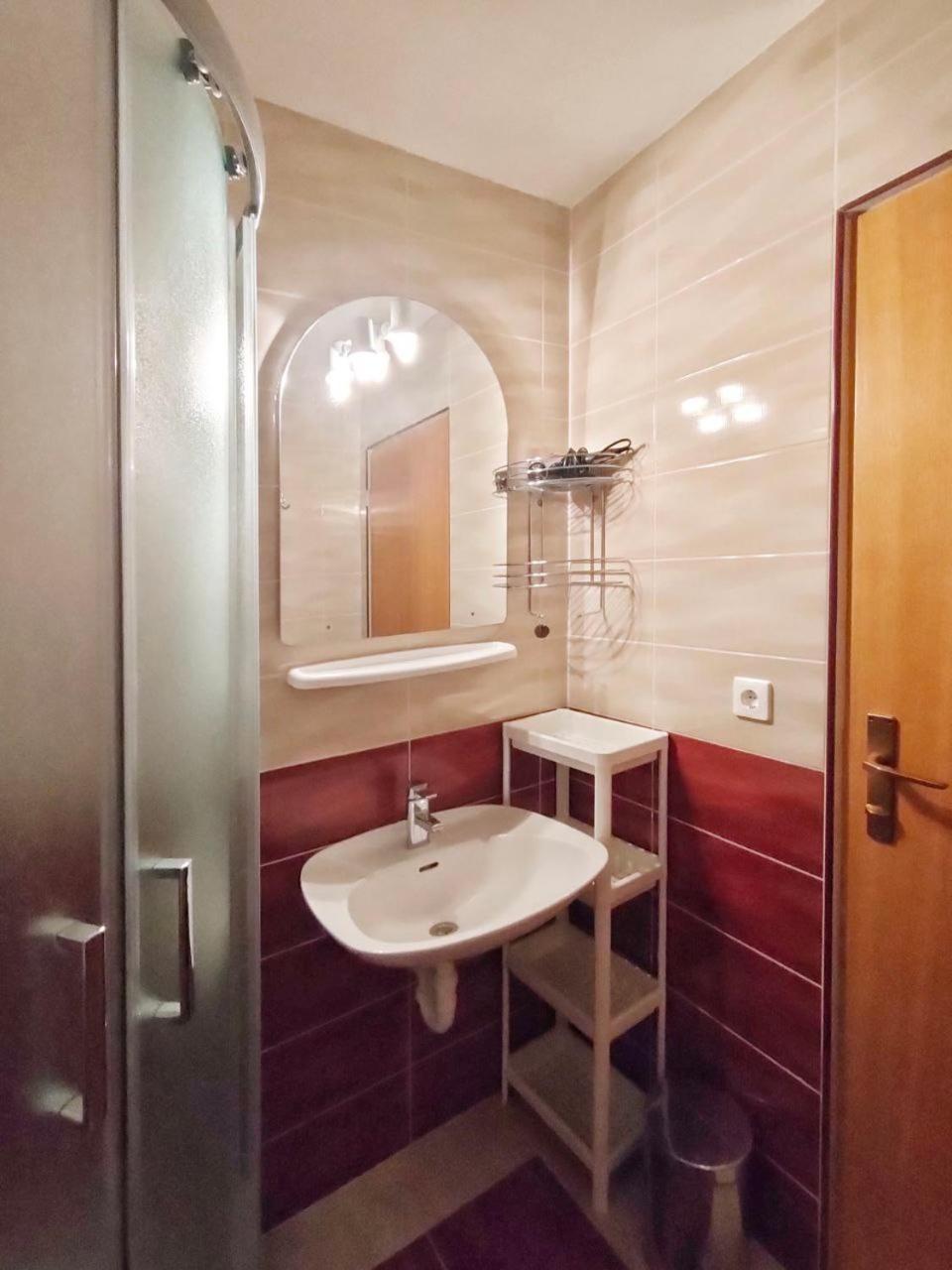 Skajla Apartments Медулин Екстериор снимка